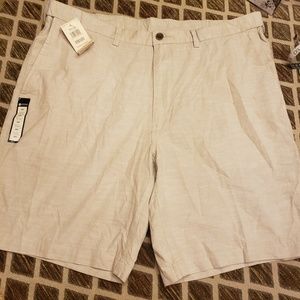 HAGGAR 100% COTTON CHAMBRAY KHAKI SHORTS 40